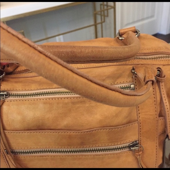 ❌sold on Ⓜ️ercari ❌ Botkier Venice Exposed - Picture 2 of 8